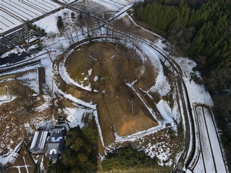 Kofunperioden – En djupdykning i Japans forntida kungagravar och den sociala dynamik som präglade dem